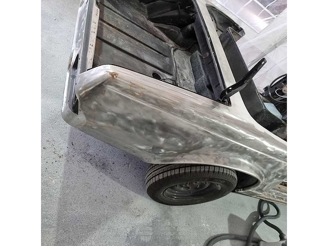 Mercedes-benz w113 280 sl pagode cabrio oldtimer met amerikaans kenteken - afbeelding 61 van  78