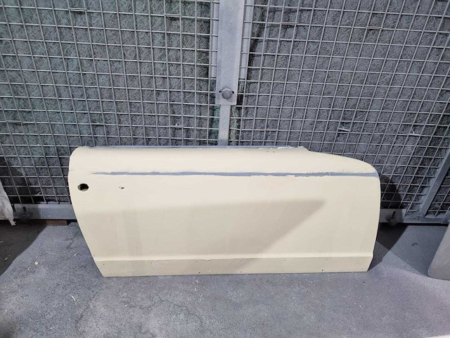 Mercedes-benz w113 280 sl pagode cabrio oldtimer met amerikaans kenteken - afbeelding 77 van  78