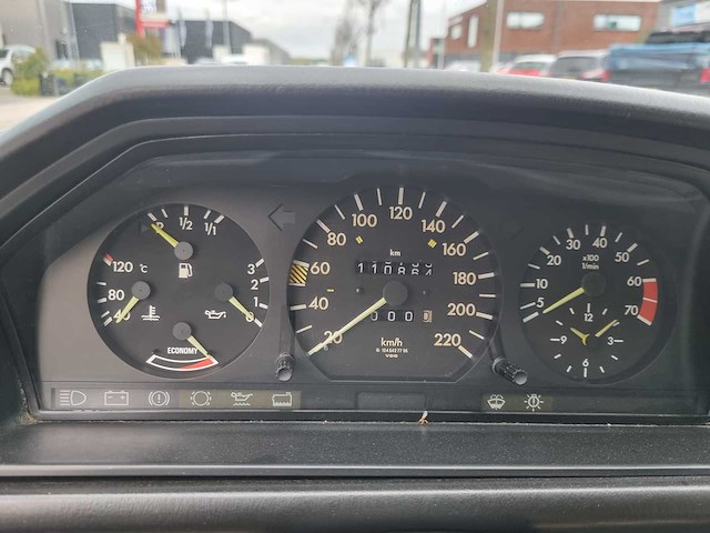 Mercedes-benz w124 230 1986, automaat - afbeelding 8 van  16