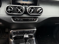 Mercedes benz x-klasse pick-up truck automaat met kenteken v-731-np - afbeelding 6 van  44