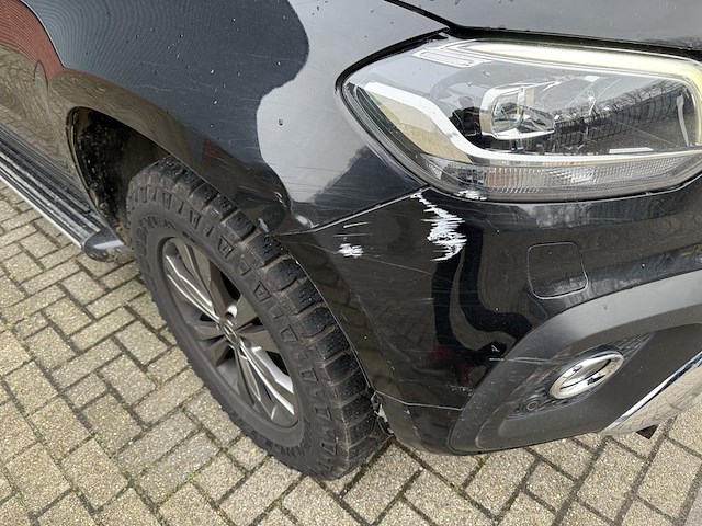 Mercedes benz x-klasse pick-up truck automaat met kenteken v-731-np - afbeelding 20 van  44