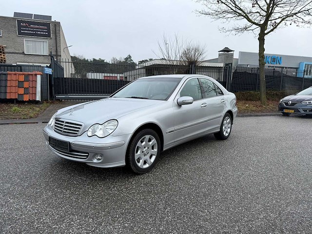 Mercedes c240 automaat - 2004 -duits - afbeelding 1 van  5