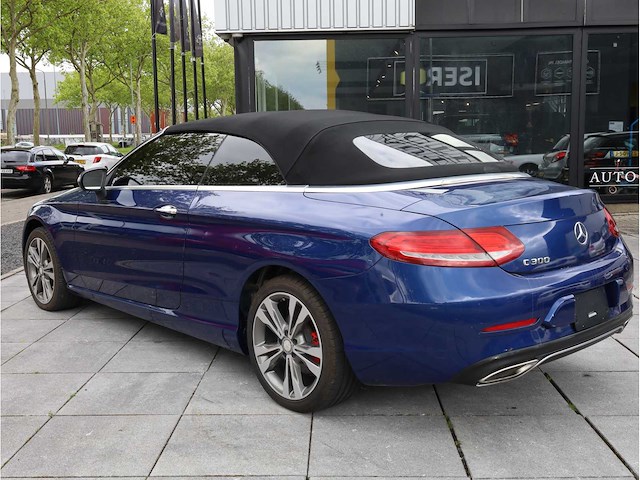 Mercedes c300 cabrio 2017 automaat - afbeelding 23 van  31