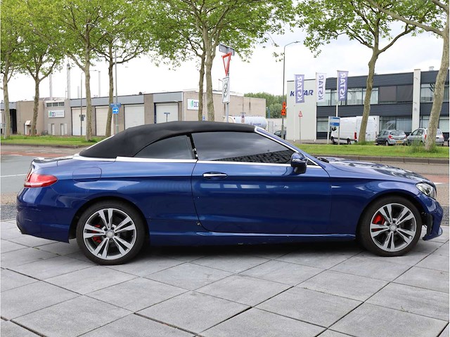 Mercedes c300 cabrio 2017 automaat - afbeelding 28 van  31