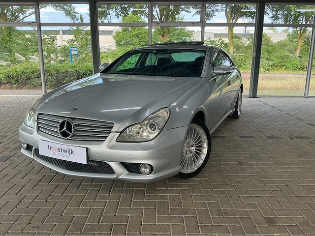 Mercedes cls500 amg c219 | 5.0 v8 | 2005 | youngtimer | 306 pk | btw auto - afbeelding 27 van  33