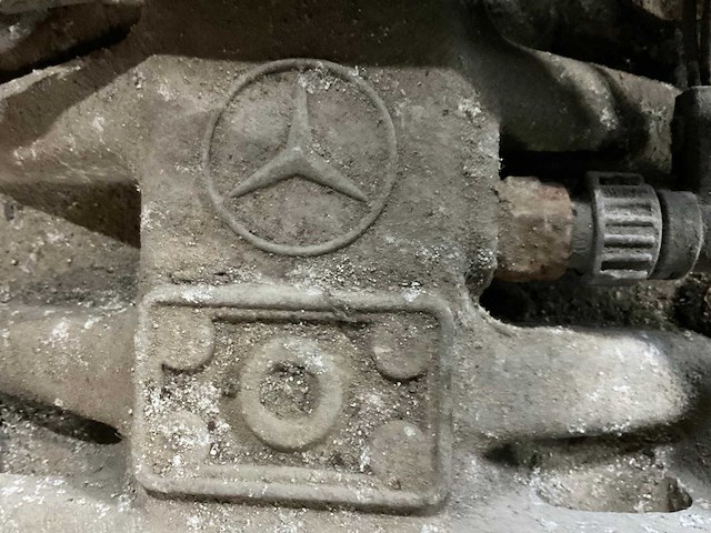Mercedes dieselmotor - afbeelding 6 van  6