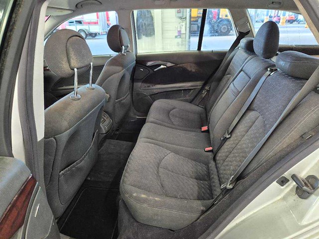 Mercedes e-klasse combi 200 kompressor classic, t-889-bp - afbeelding 10 van  11