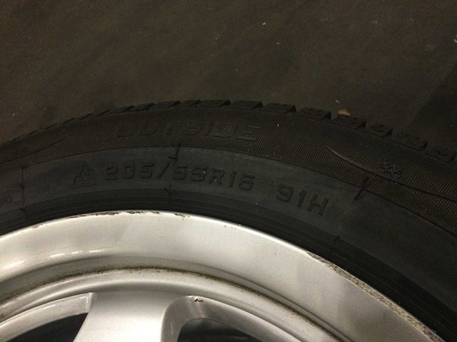 Mercedes e klasse velg met band (4x) - afbeelding 3 van  4