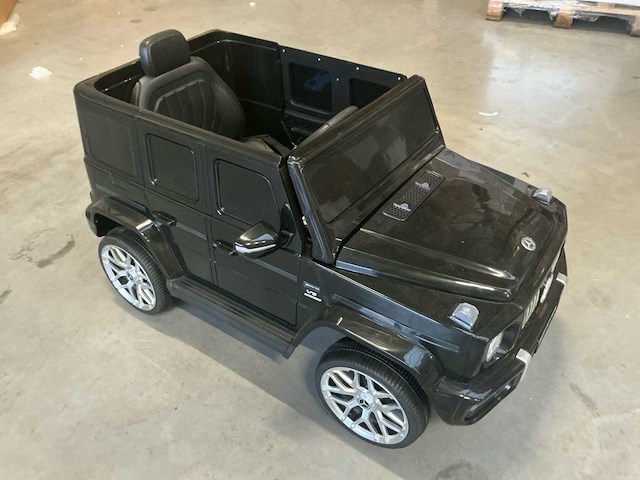 Mercedes g amg 63 voertuig (12x) - afbeelding 6 van  6