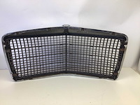 Mercedes grill - afbeelding 3 van  3