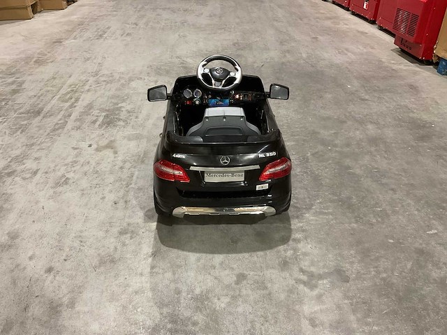 Mercedes ml350 elektrische kinderauto - afbeelding 22 van  33