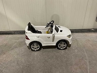 Mercedes ml350 elektrische kinderauto - afbeelding 15 van  46