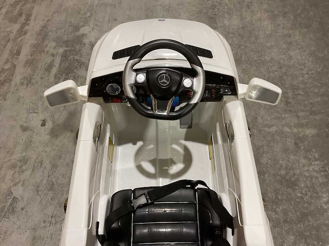 Mercedes ml350 elektrische kinderauto - afbeelding 38 van  46