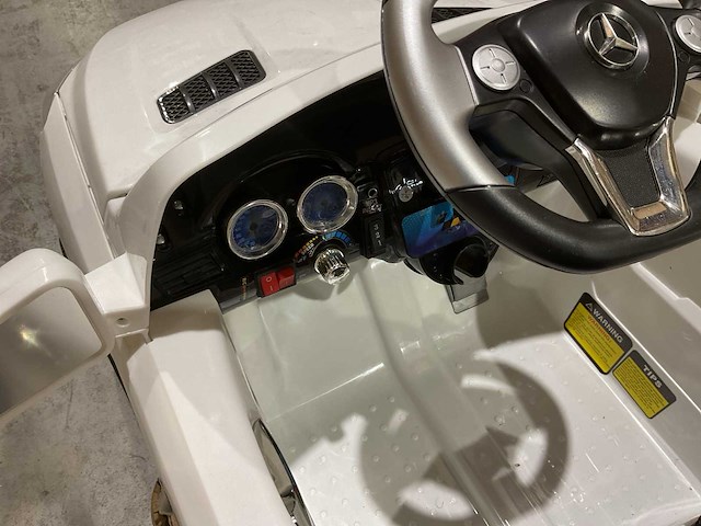 Mercedes ml350 elektrische kinderauto - afbeelding 39 van  48