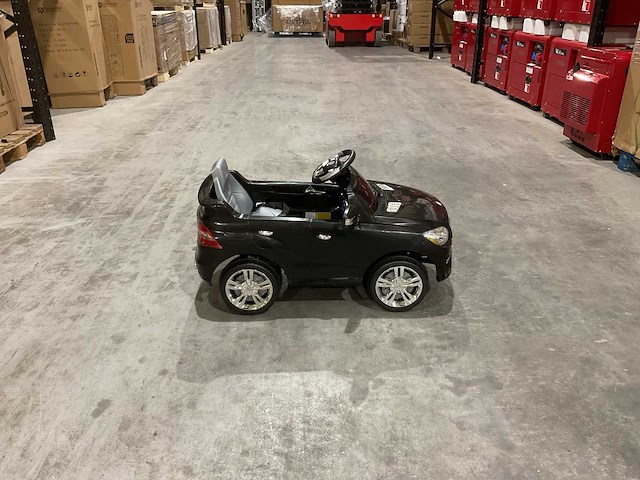 Mercedes ml350 elektrische kinderauto - afbeelding 32 van  48