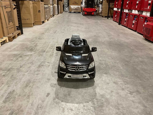 Mercedes ml350 elektrische kinderauto - afbeelding 40 van  48