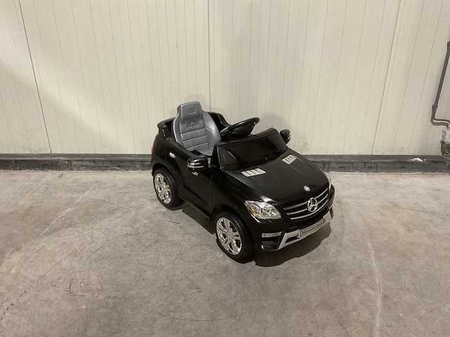 Mercedes ml350 elektrische kinderauto - afbeelding 12 van  37