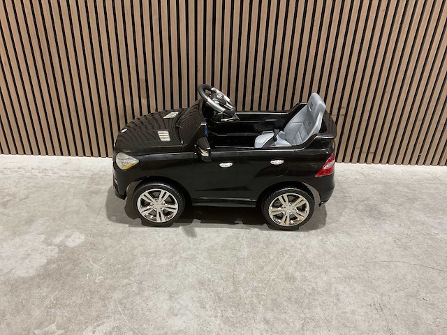 Mercedes ml350 elektrische kinderauto - afbeelding 4 van  45