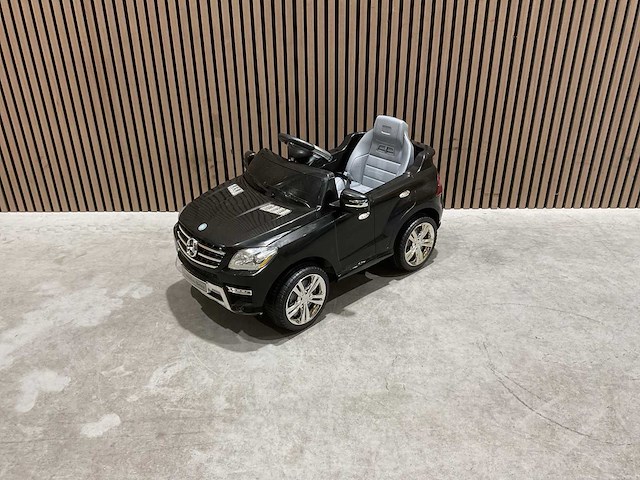Mercedes ml350 elektrische kinderauto - afbeelding 5 van  45