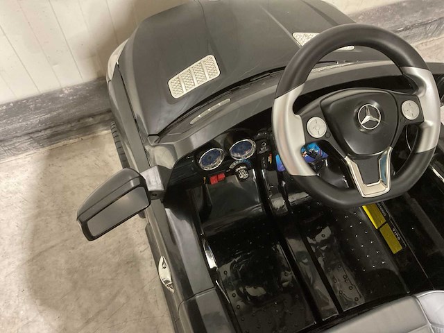 Mercedes ml350 elektrische kinderauto - afbeelding 18 van  45