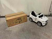 Mercedes ml350 elektrische kinderauto - afbeelding 13 van  43