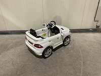 Mercedes ml350 elektrische kinderauto - afbeelding 18 van  43