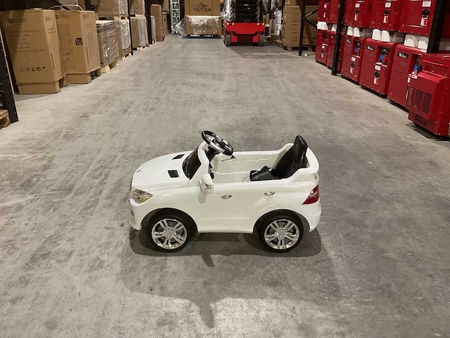Mercedes ml350 elektrische kinderauto - afbeelding 37 van  43