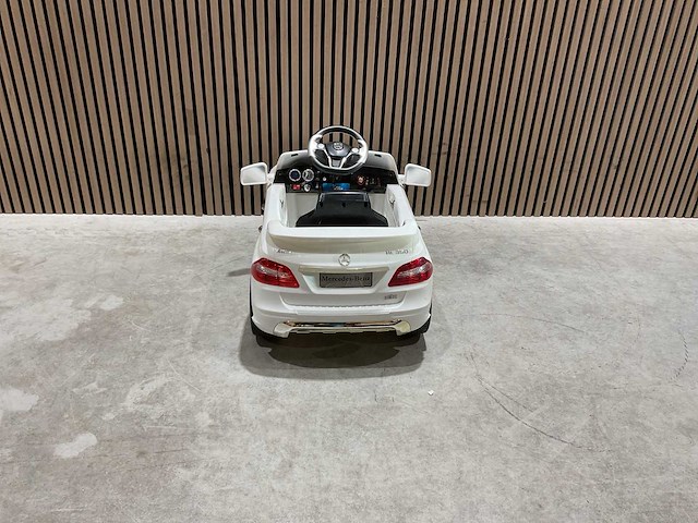 Mercedes ml350 elektrische kinderauto - afbeelding 42 van  43