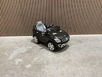 Mercedes ml350 elektrische kinderauto - afbeelding 32 van  37