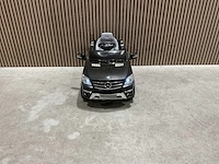Mercedes ml350 elektrische kinderauto - afbeelding 8 van  50