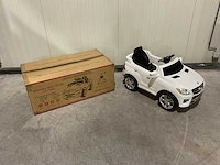 Mercedes ml350 elektrische kinderauto - afbeelding 13 van  54