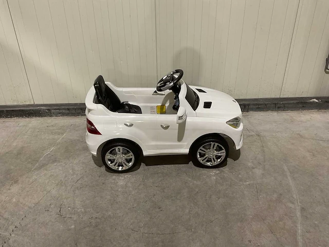 Mercedes ml350 elektrische kinderauto - afbeelding 17 van  54
