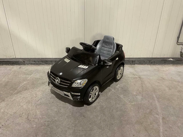Mercedes ml350 elektrische kinderauto - afbeelding 25 van  50