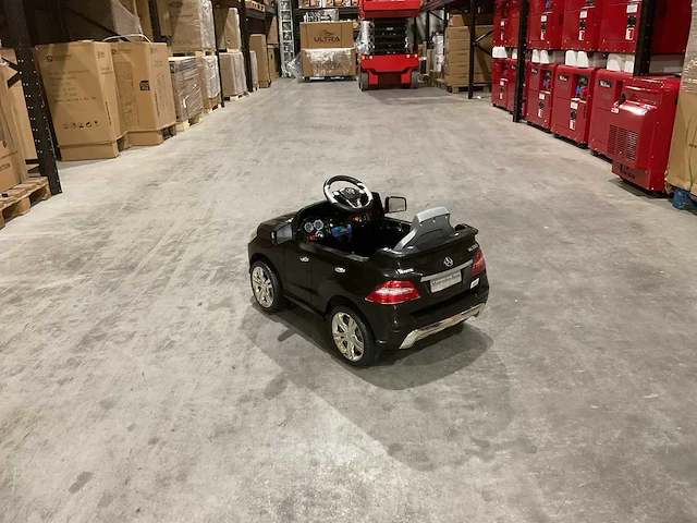 Mercedes ml350 elektrische kinderauto - afbeelding 37 van  50