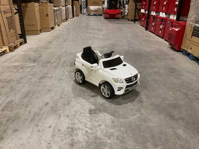Mercedes qx-7996 wit ml350 speelgoed - afbeelding 36 van  54