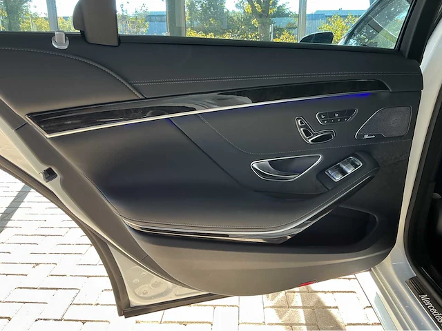 Mercedes s500 lang amg | 4.6 v8 biturbo | 455 pk | 2014 | driving assistance package plus | panoramadak | 19 inch amg wielen | btw auto - afbeelding 40 van  61