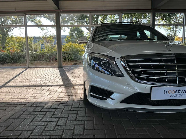 Mercedes s500 lang amg | 4.6 v8 biturbo | 455 pk | 2014 | driving assistance package plus | panoramadak | 19 inch amg wielen | btw auto - afbeelding 30 van  61