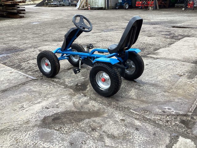 Mercedes skelter - afbeelding 4 van  7