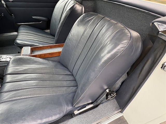 Mercedes sl230 pagode - afbeelding 4 van  30
