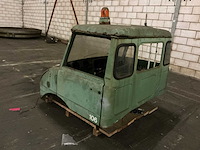 Mercedes unimog kale cabine - afbeelding 4 van  6