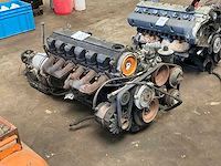 Mercedes w124 benzine motorblok - afbeelding 3 van  9