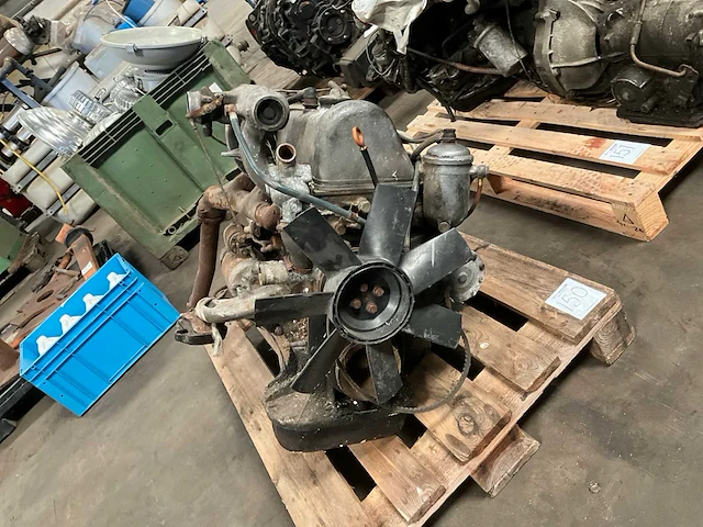 Mercedes zundfolge 1342 om615 dieselmotor - afbeelding 2 van  8