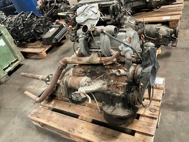Mercedes zundfolge 1342 om615 dieselmotor - afbeelding 3 van  8