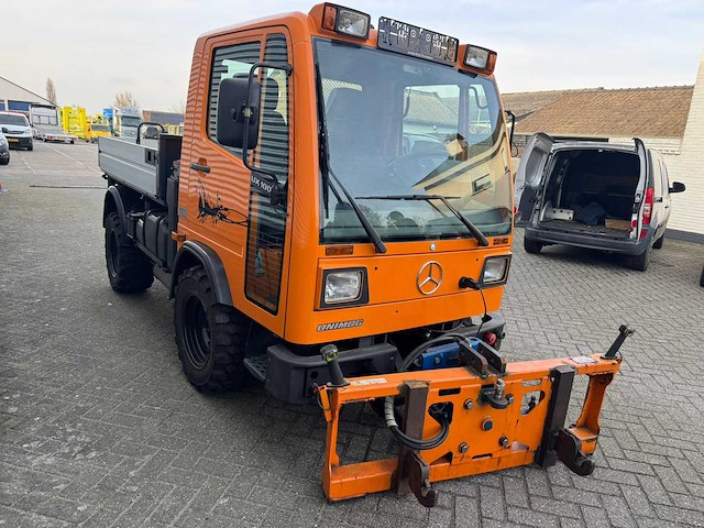 Merceds benz - 1998 - unimog ux100 - vrachtwagen - afbeelding 28 van  30