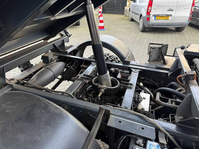 Merceds benz - 1998 - unimog ux100 - vrachtwagen - afbeelding 7 van  30