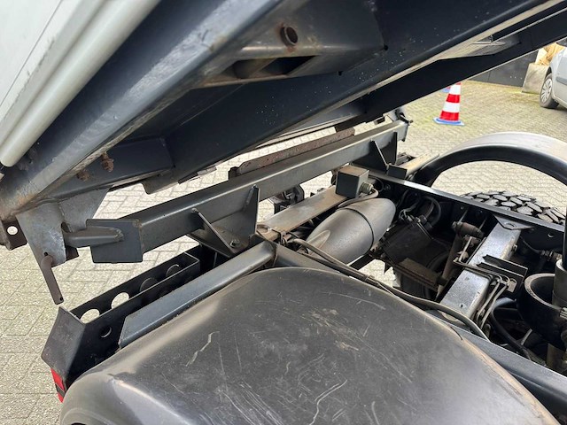Merceds benz - 1998 - unimog ux100 - vrachtwagen - afbeelding 9 van  30
