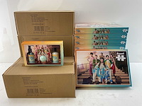 Merchandise - #like me - (34x)