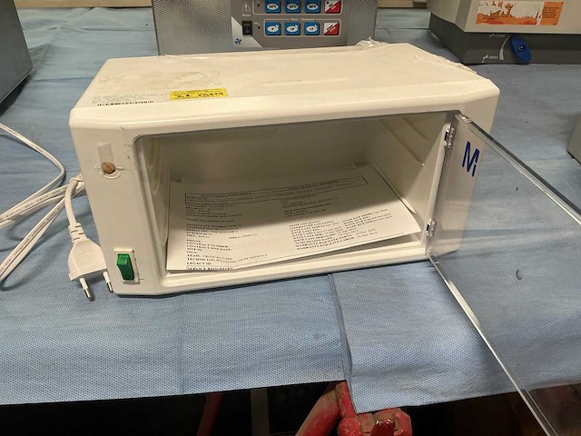 Merck cultura m 70704 aerobic incubator - afbeelding 3 van  3
