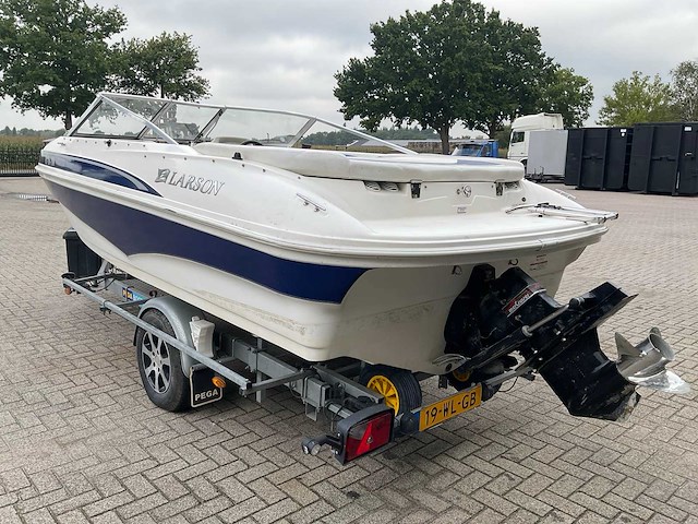 Mercruiser larsson speedboot - afbeelding 28 van  29