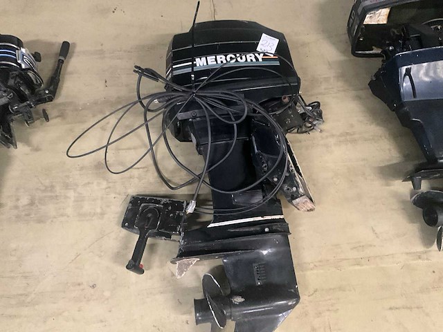 Mercury - 40 pk - buitenboordmotor - afbeelding 7 van  8